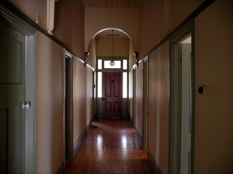 8 Queen Street, Avenel VIC 3664