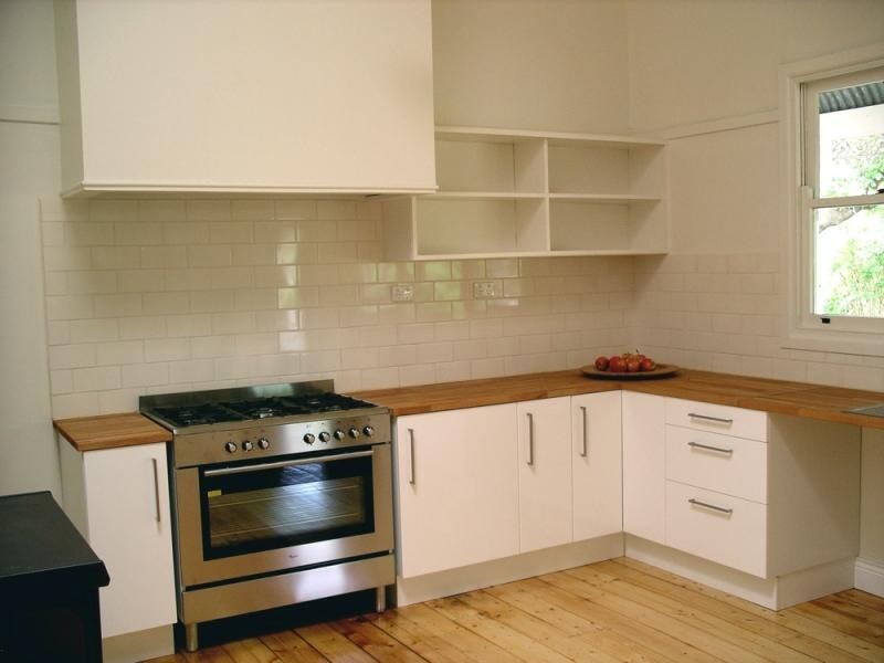 8 Queen Street, Avenel VIC 3664