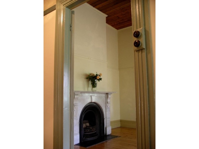 8 Queen Street, Avenel VIC 3664