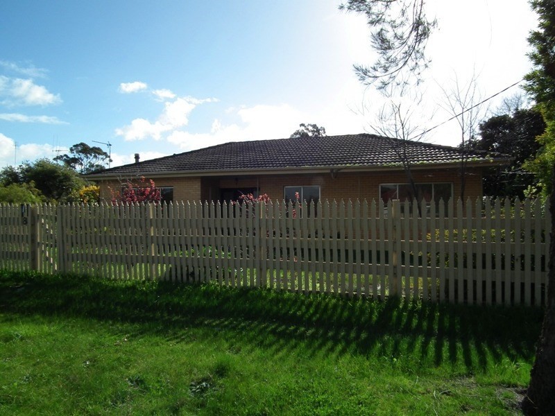 8 Myola Crescent, Nagambie VIC 3608