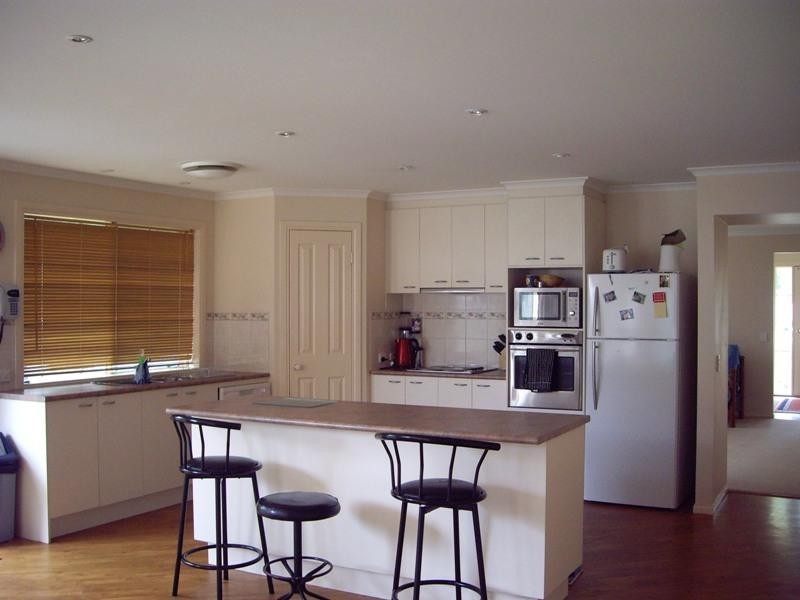 50 Livingstone Street, Avenel VIC 3664