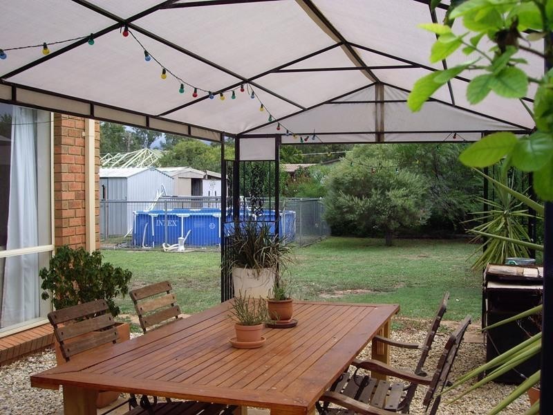 50 Livingstone Street, Avenel VIC 3664