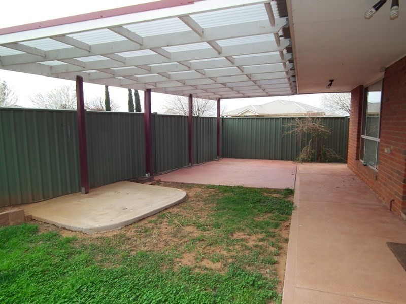 3/8 Suzanne Court, Nagambie VIC 3608