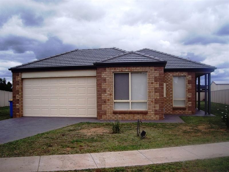 4 Tarquin Place, Nagambie VIC 3608