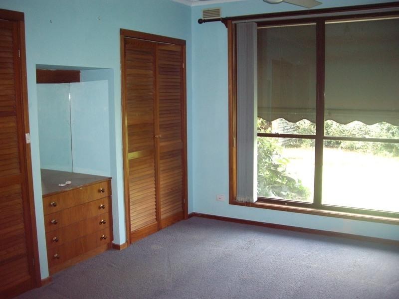 8 Longwood Road, Avenel VIC 3664