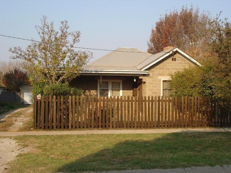 226 High Street, Nagambie VIC 3608