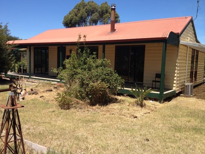 27 Racecourse Road, Nagambie VIC 3608