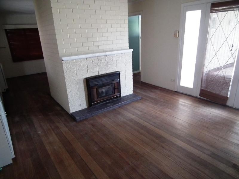 36 McLeod Street, Kirwans Bridge VIC 3608