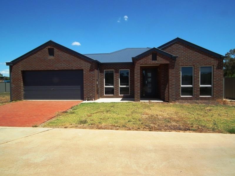 25 1-3 Racecourse Road, Nagambie VIC 3608