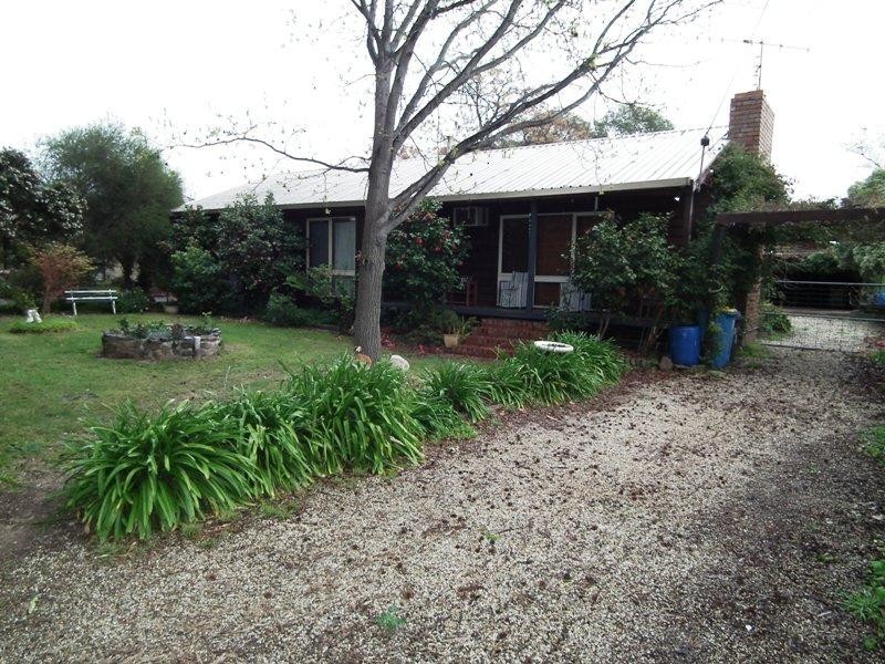34 Queen Street, Avenel VIC 3664