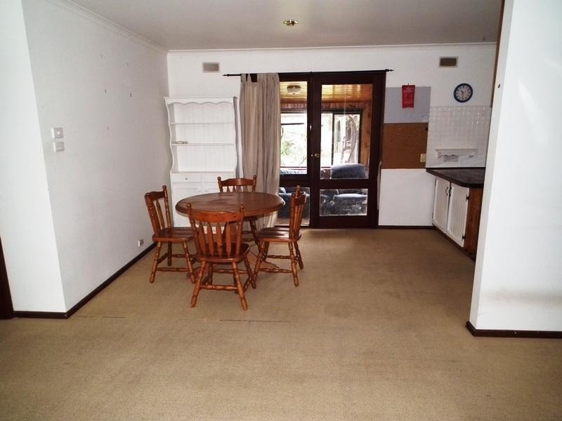 34 Queen Street, Avenel VIC 3664