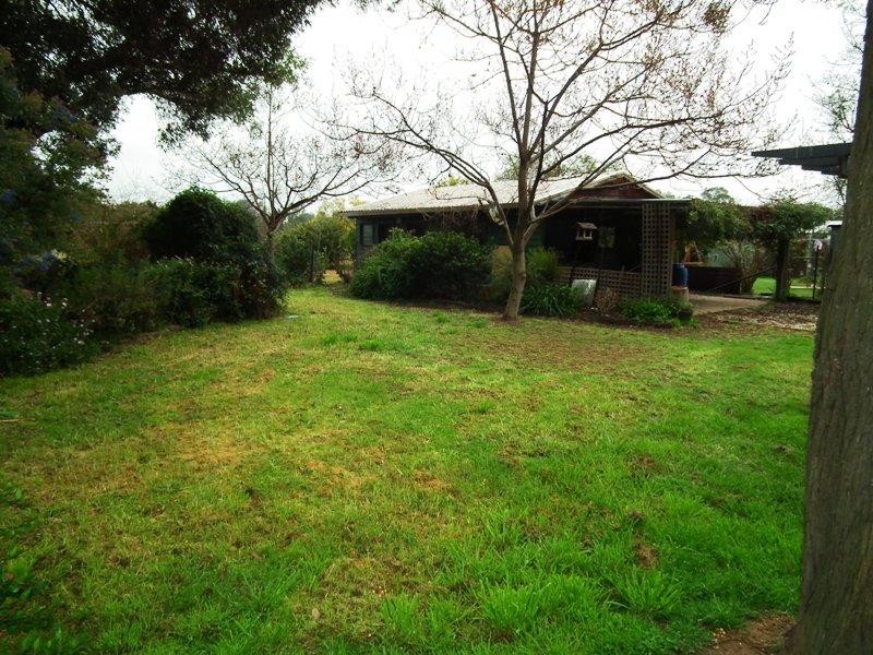 34 Queen Street, Avenel VIC 3664