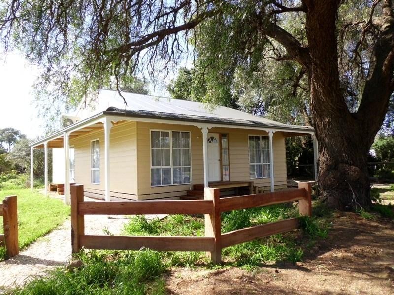 1A Scobie Street, Avenel VIC 3664