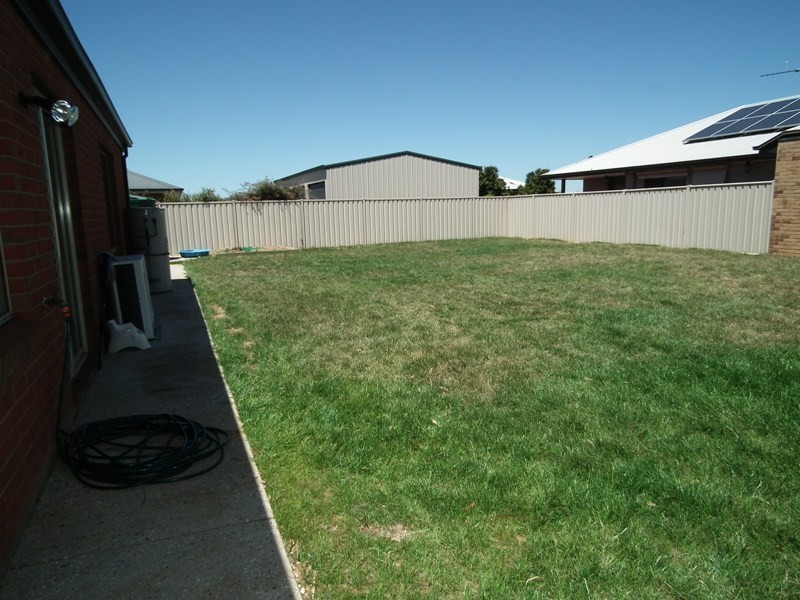 27 McGregor Avenue, Nagambie VIC 3608