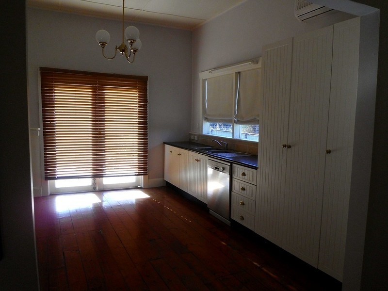 2A Murchison Road, Avenel VIC 3664