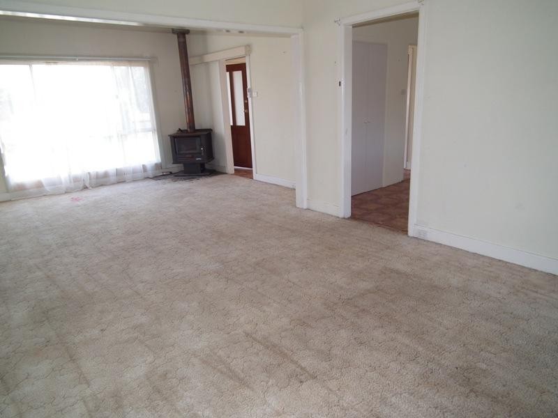 4 Henry Street, Avenel VIC 3664