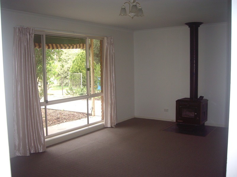 45 Shelton Street, Avenel VIC 3664