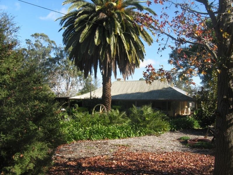 80 River Road, Murchison VIC 3610