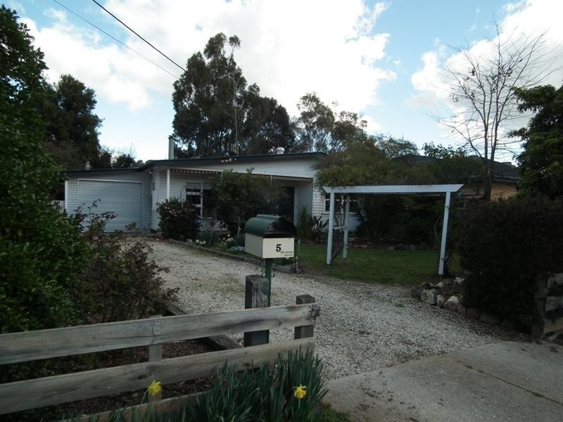 5 River Street, Nagambie VIC 3608