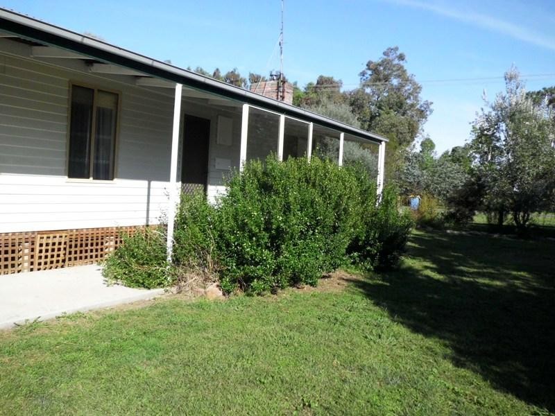 10-12 Wedge Street, Avenel VIC 3664