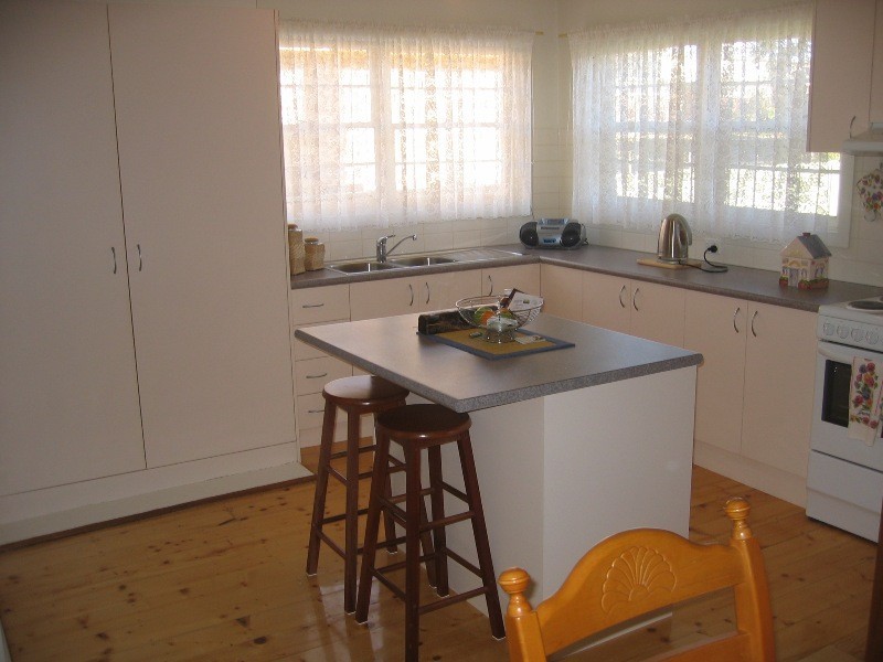 35 Loco Street, Seymour VIC 3660