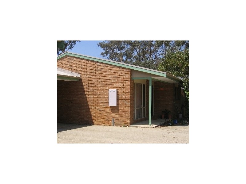 30 Clarey Avenue, Seymour VIC 3660