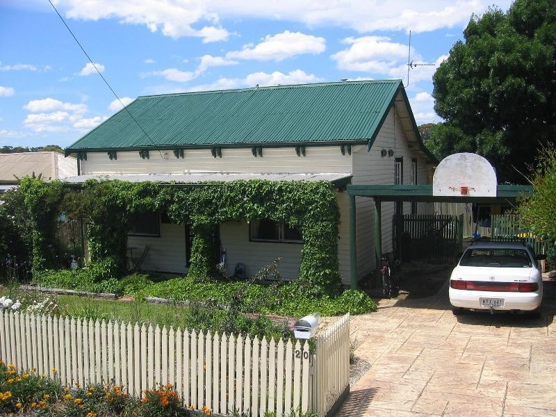 20 Redbank Road, Seymour VIC 3660