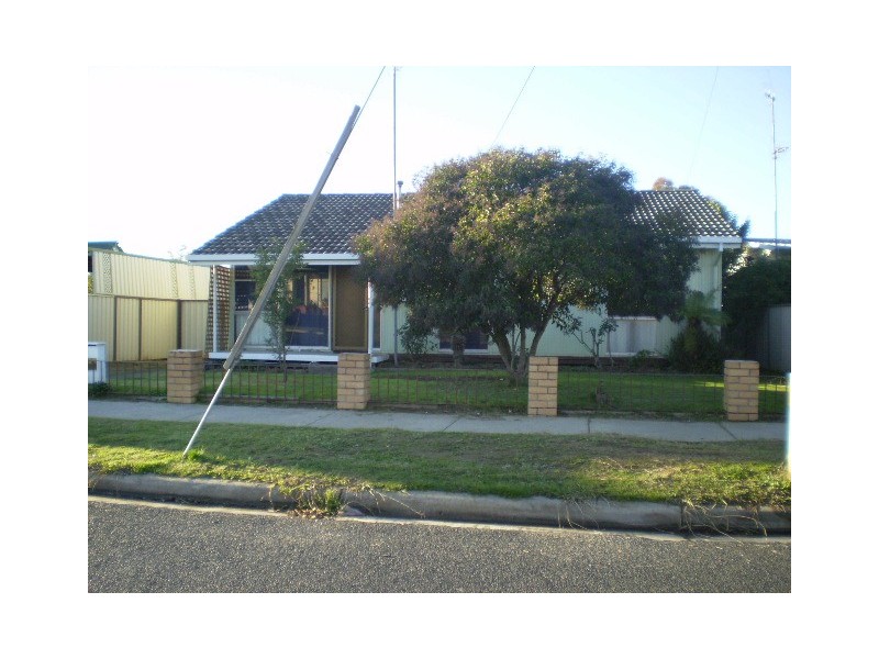 3 Graham, Seymour VIC 3660