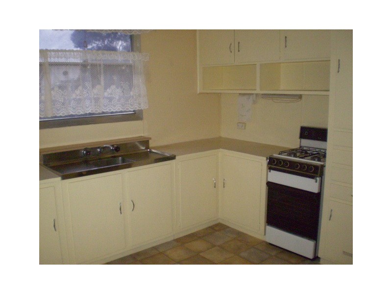 3 Graham, Seymour VIC 3660