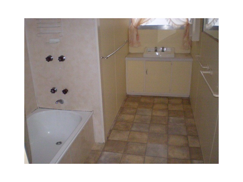 3 Graham, Seymour VIC 3660