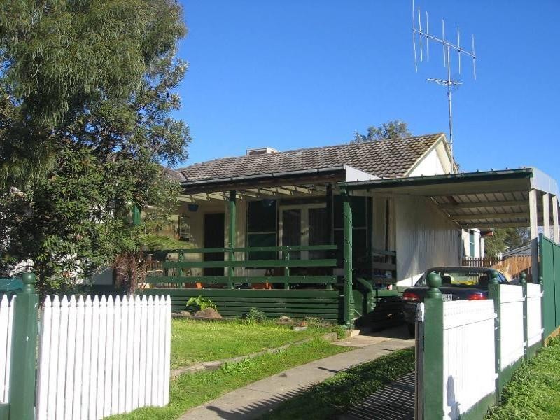 19 Sinclair Crescent, Seymour VIC 3660