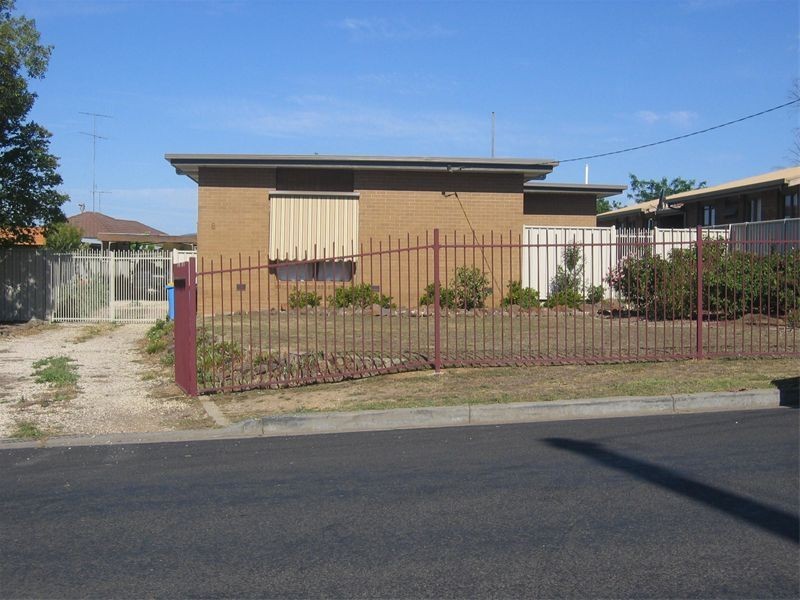 8 Delatite Road, Seymour VIC 3660