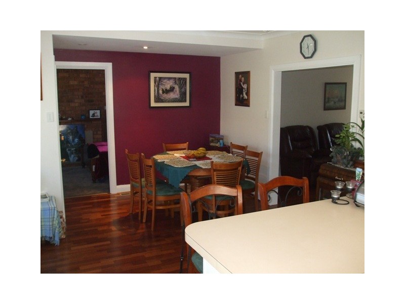 24 Perrin Street, Seymour VIC 3660