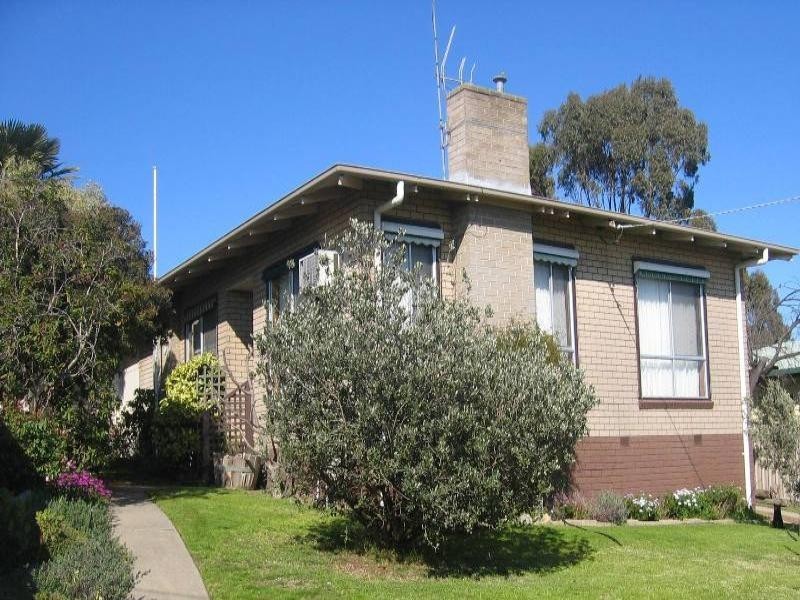 7 Heywood Crescent, Seymour VIC 3660