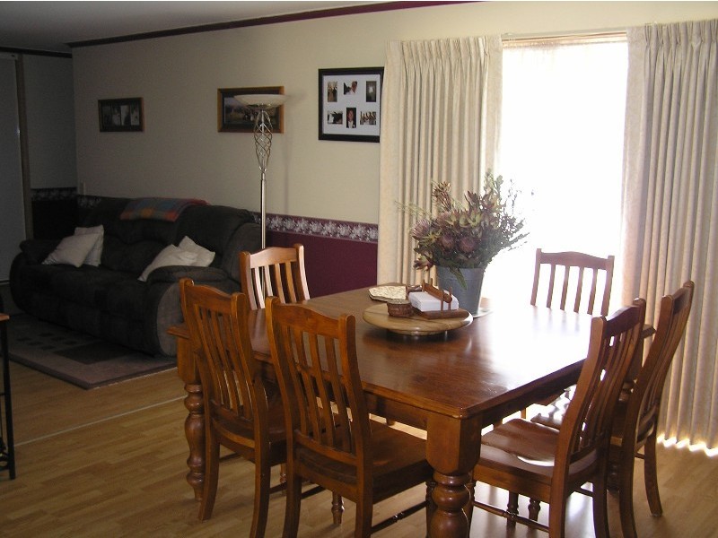 3 Ridd Court, Seymour VIC 3660