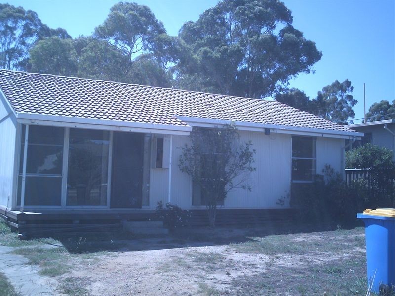 34 Martindale Crescent, Seymour VIC 3660