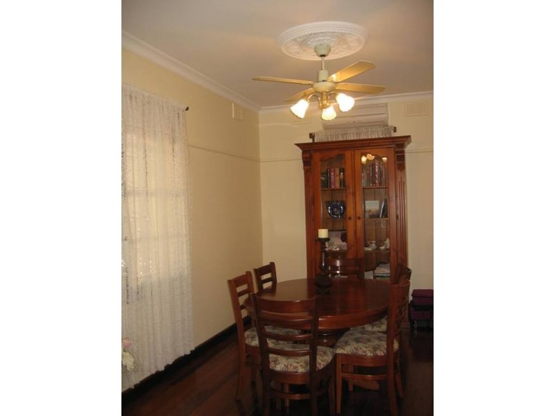 13 Jordan Street, Seymour VIC 3660