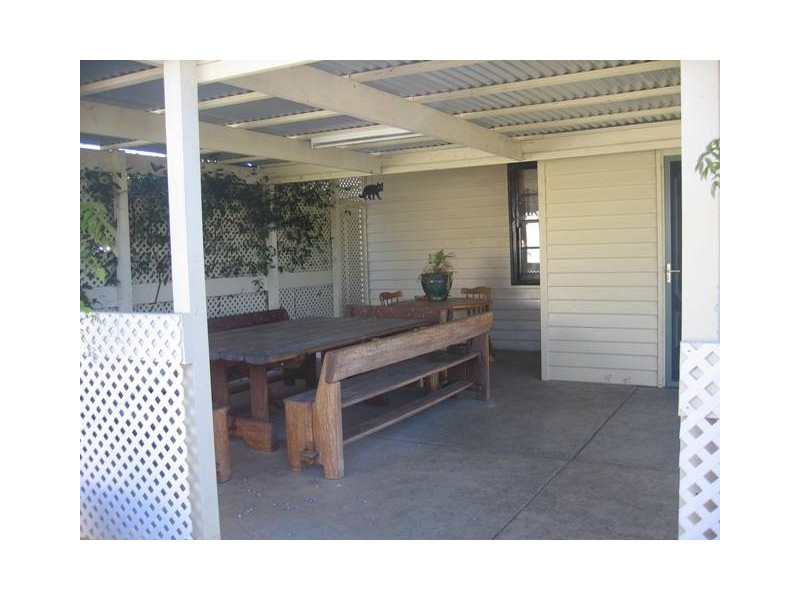 13 Jordan Street, Seymour VIC 3660