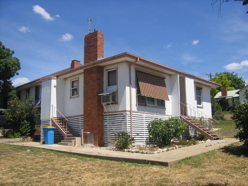 1 Dockery Street, Seymour VIC 3660