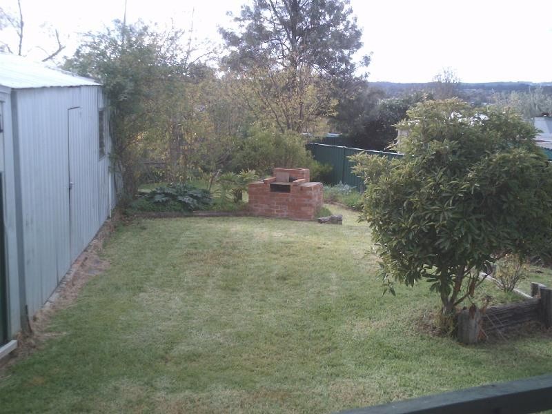 27 Delhi Street, Seymour VIC 3660