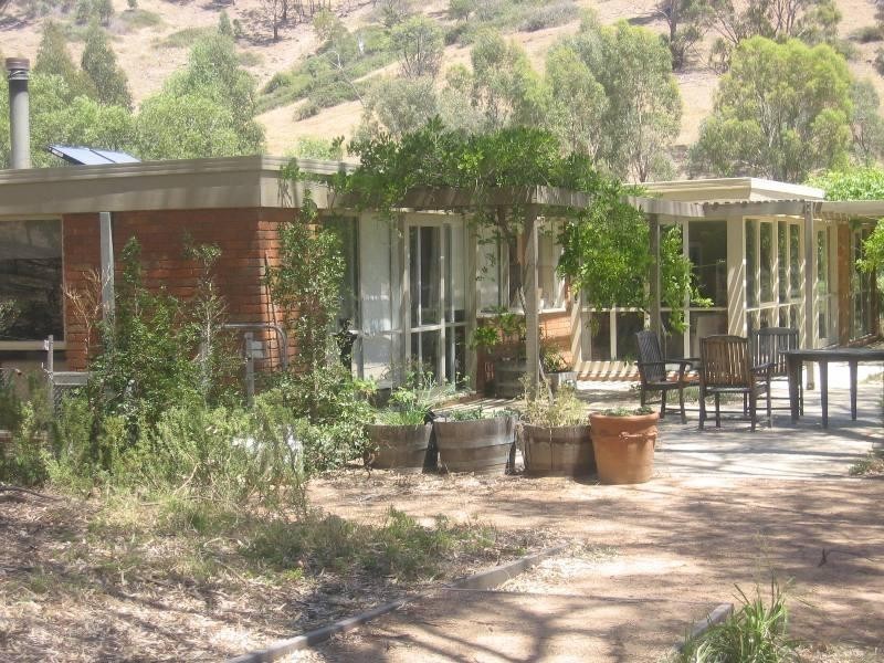 140 Ennis Road, Seymour VIC 3660