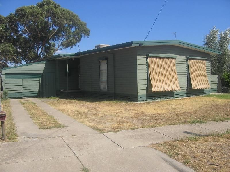 35 Howe Street, Seymour VIC 3660