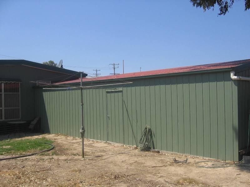 35 Howe Street, Seymour VIC 3660