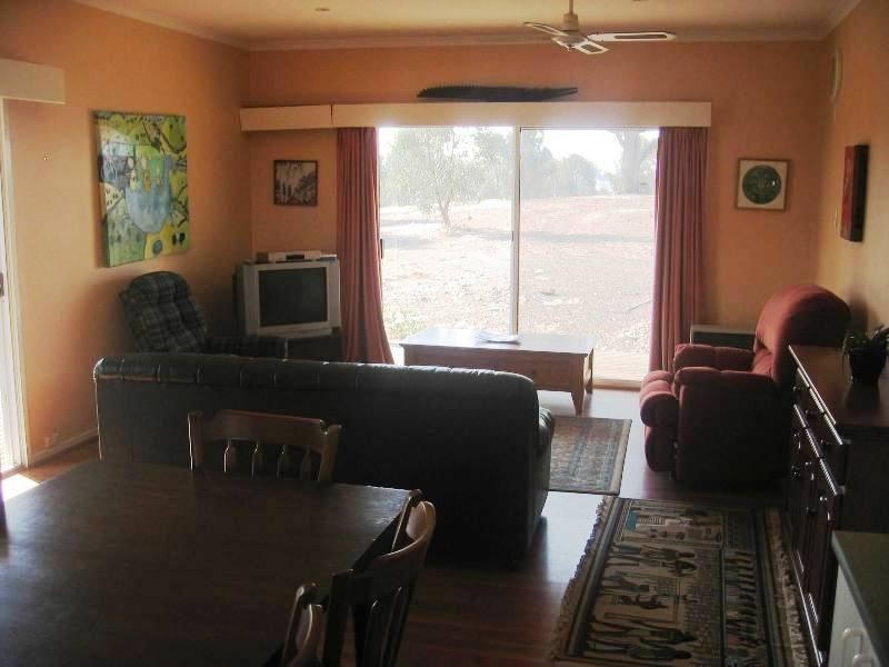 150 Yellow Box Road, Seymour VIC 3660