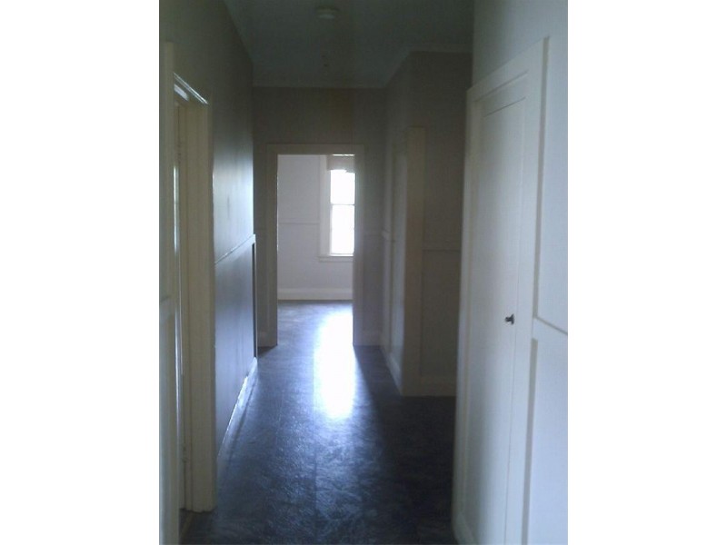 7 Dowling Avenue, Seymour VIC 3660