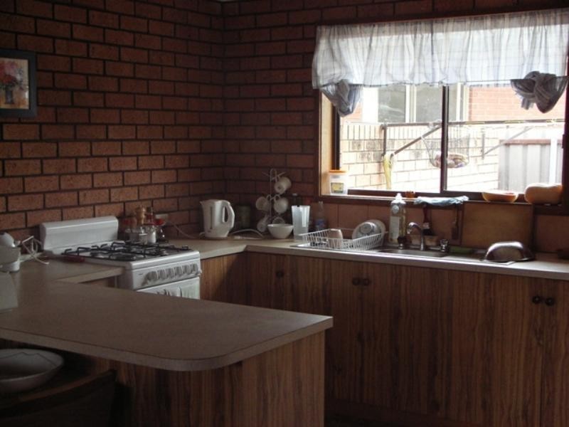 2/36 Abdullah Road, Seymour VIC 3660