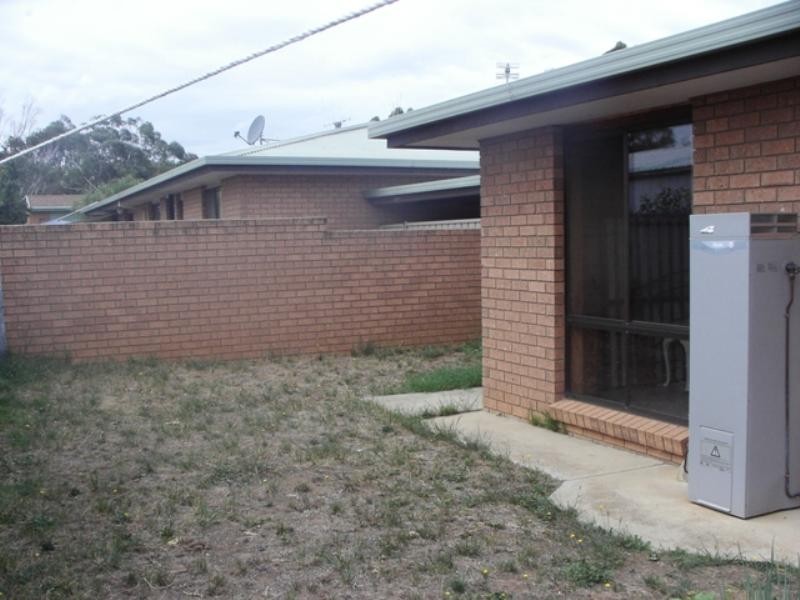 2/36 Abdullah Road, Seymour VIC 3660