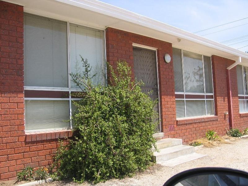 2/96 Wimble Street, Seymour VIC 3660