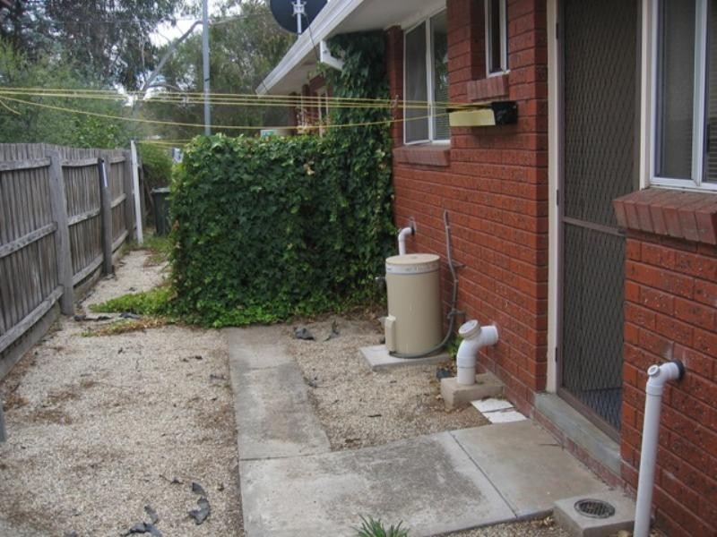 2/96 Wimble Street, Seymour VIC 3660