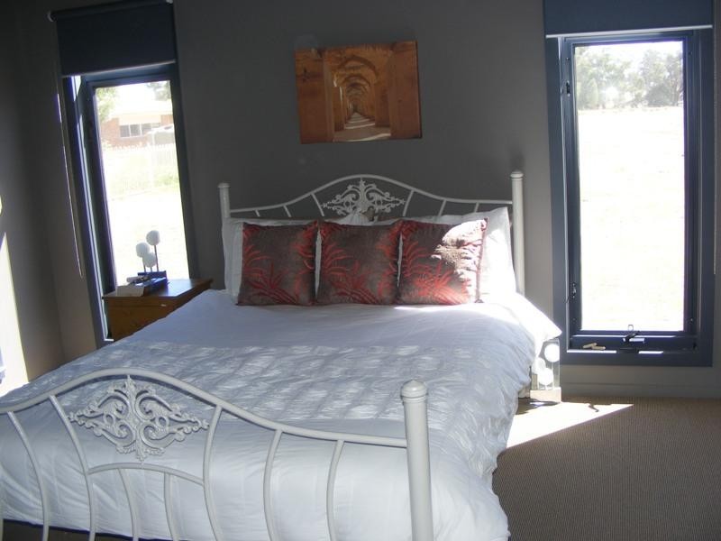 1a Jones Street, Avenel VIC 3664